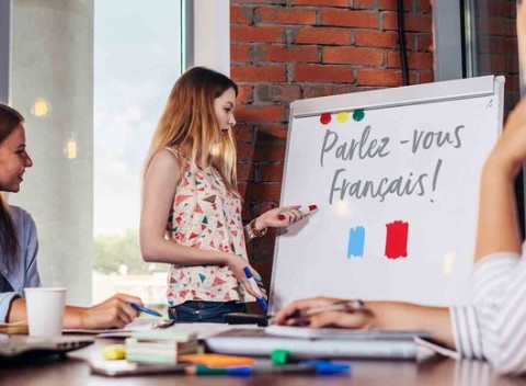 Parlez-vous français? Ak nie, tak po letnom intenzívnom kurze pre začiatočníkov už budete.