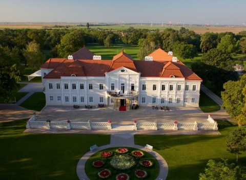 Rozprávkový pobyt pre dvoch s privátnym wellness v jedinečnej atmosfére Art Hotela Kaštieľ.