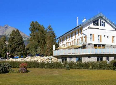 Aparthotel Belveder len pár metrov od lanovky na Lomnický štít s wellness alebo pivným kúpeľom