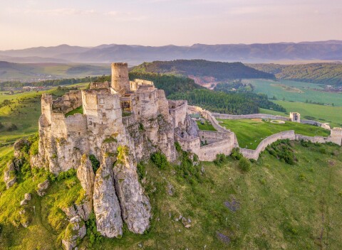 Slovenský raj pod Spišským hradom: Pobyt v Penzióne Podzámok s vonkajším bazénom, polpenziou a welcome drinkom