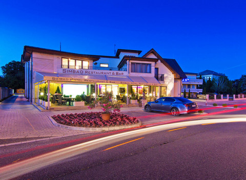 Termálne kúpele Mosonmagyaróvár blízkosti Győru v 4* hoteli s neobmedzeným wellness a polpenziou.