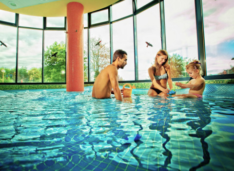 Vydajte sa za blahodarným odpočinkom do kúpeľného mesta Bük do Bajor Panzió.