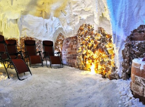 Vyslobodenie pre alergikov - vstup do soľnej jaskyne Amasol pre 1 osobu a dieťa do 15 rokov zdarma.