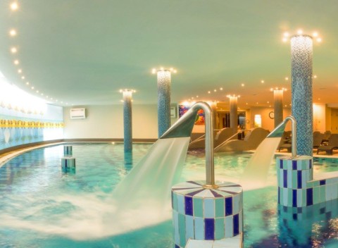 Balaton v CE Plaza Hoteli **** s neobmedzeným wellness a rozšírenou polpenziou.