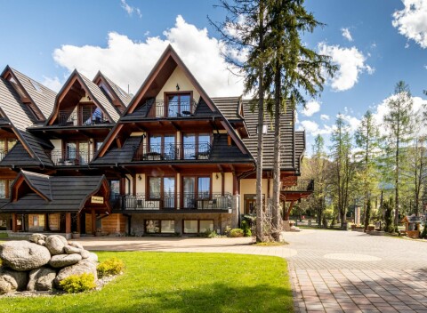 Poľské Tatry: Zakopané blízko atrakcií v Hoteli Willa Pod Skocznią *** s raňajkami formou bufetu + fľaša vína