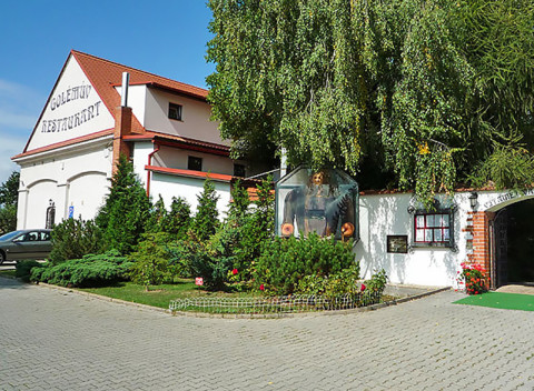 Neodolateľná Praha v hoteli s bohatými raňajkami a poukazom na večeru.