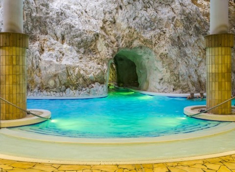 Miskolc Tapolca: Hotel Kikelet *** len 500 m od jaskynných kúpeľov + wellness.