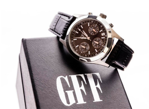 Pánske hodinky model GFF Chronograph v darčekovom balení - potešia každého muža.