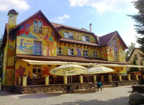 Pobyt pre dvoch s raňajkami v Rajeckých Tepliciach v Hoteli Encián, len 100 metrov od kúpeľov.