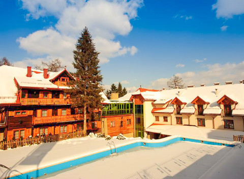 Krakov luxusne v Hoteli Modrzewiówka *** s wellness, vírivkou a polpenziou.