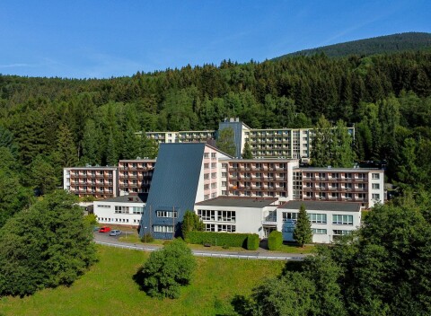 Hrubý Jeseník: Loučná nad Desnou v Resorte Dlouhé Stráně ***superior s raňajkami/polpenziou + možnosť wellness