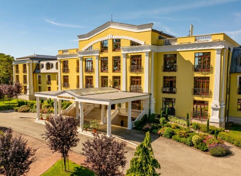 Maďarské kúpele Göd v Hoteli Golden Palace **** s polpenziou a neobmedzeným wellness (bazény, vírivka a sauny)