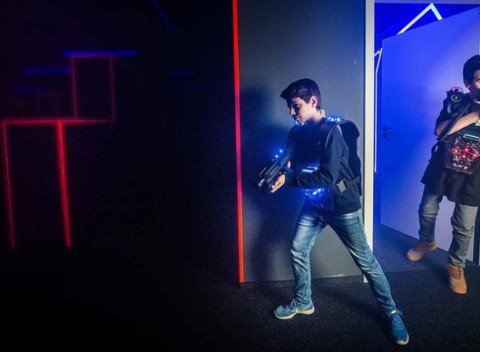 SWAT laser aréna – najnovšia aréna v Bratislave, 5 hudobných motívov s mega ozvučením.