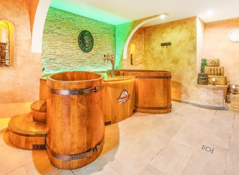 Beskydy: Hotel Beskyd **** pri ski areáloch + wellness, polpenzia a balík zliav.