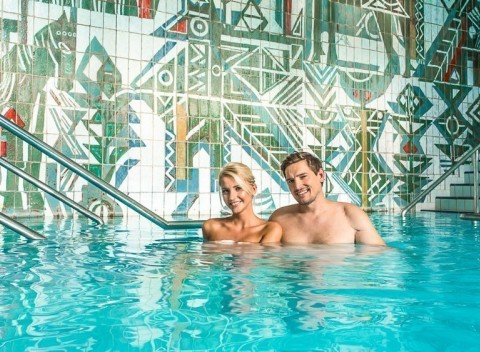 Trenčianske Teplice v Penzióne Venezia s raňajkami, vínom a rašelinovým zábalom.