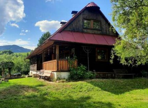 Chata Medzihradmi na Liptove až pre 10 hostí - Užite si výnimočný pobyt na Liptove!
