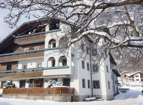 Neomedzený wellness pobyt v južnom Tirolsku s bohatou polpenziou vrátane 4-chodových večerí.