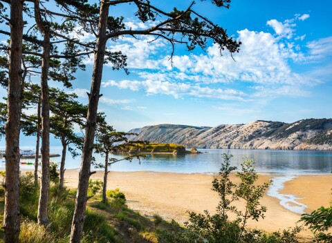 Chorvátsko v San Marino Resort - Sahara & Rab Hotel by Valamar *** s polpenziou a programom + deti zadarmo