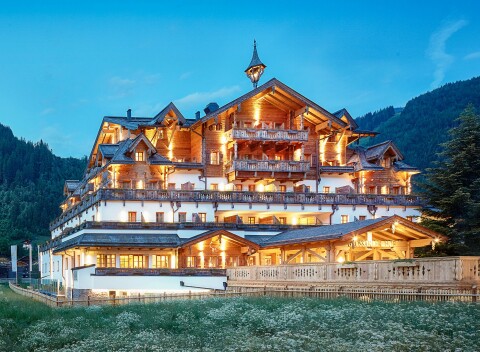 Rakúske Alpy v Hoteli Grossarler Hof **** S s neobmedzeným wellness a fitness + gurmánska polpenzia