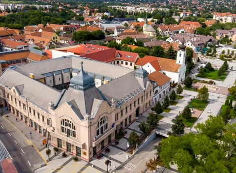 Maďarsko: Gödöllő pri zámku a CHKO v Hoteli Queen Elizabeth *** s raňajkami a neobmedzeným wellness + fitness