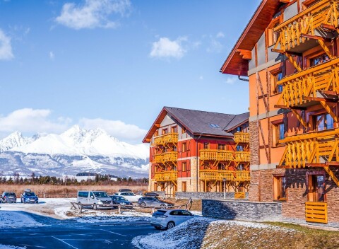 Tatry pri zjazdovkách: 4* Tatragolf Mountain Resort v apartmáne s raňajkami či polpenziou + zľava do aquaparku