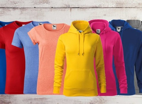 Jednofarebné dámske a pánske tričká a mikiny. Na výber z viacerých veľkostí, farieb a modelov.