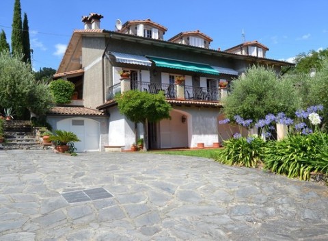 Dychberúci výhľad a talianska pohostinnosť v penzióne La Pippola s dieťaťom do 12 r. zdarma.