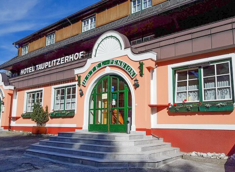 Alpy a Soľná komora v Hoteli Tauplitzerhof *** s raňajkami alebo polpenziou, herňou, saunami a zľavovou kartou