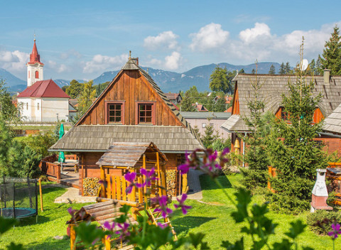 Rekreačné chalupy na Liptove len 2,5 km od Tatralandie a so zľavou na skipasy.