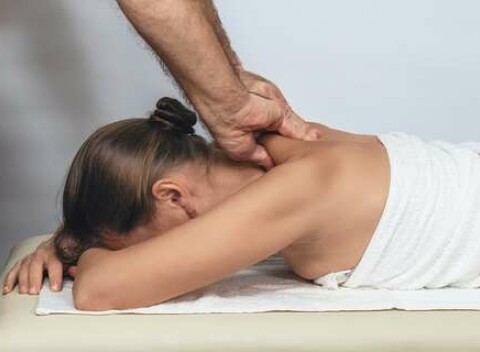 Manuálna lymfodrenáž od slabozrakého maséra s výnimočným citom