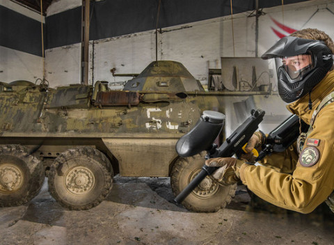 Adrenalínový military Paintball v HERO FACTORY - spolu až 15 500 metrov štvorcových priestorov.