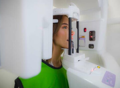 Komplexné vstupné stomatologické vyšetrenie vo Family Dental Care na Štúrovej - vyhotovenie RTG snímkov v cene