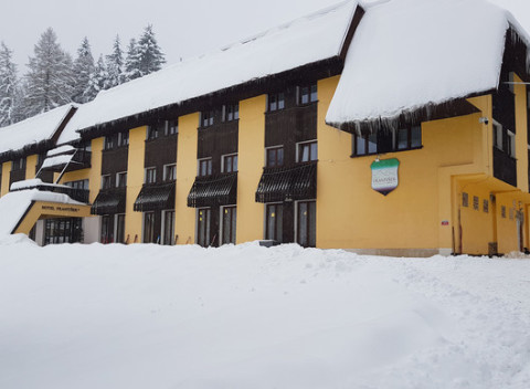 Rodinný relax v Horskom hoteli František v srdci Javorníkov s polpenziou.