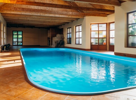 Morava pri Kroměříži a Velehrade v Penzióne pod Chřiby s raňajkami a vnútorným bazénom + stolný tenis a gril