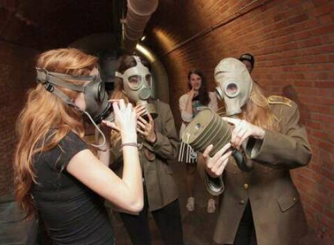 Prehliadka alebo večerná komentovaná exkurzia atómového krytu Bunker 10-Z v Brne