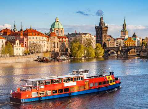 Praha pre dvoch s raňajkami v hoteli Tristar*** alebo Olympik Congress****.