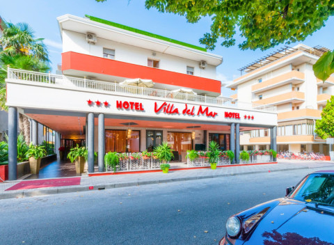 Bibione v Hoteli Villa del Mar *** s raňajkami a súkromnou plážou na 4 - 8 dní.