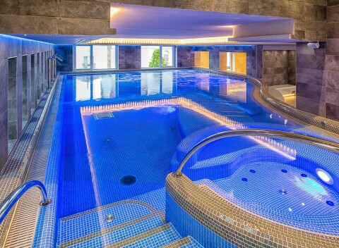 Maďarsko len 100 m od jazera Hévíz v Bonvital Wellness & Gastro Hoteli **** s wellness neobmedzene + polpenzia