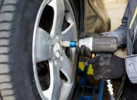 Výmena alebo kompletné prezutie kolies v autoservise Platforma v Ružinove