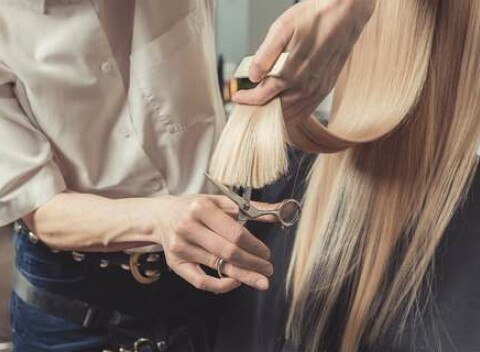 Pánsky aj dámsky strih, regenerácia a farbenie v Beauty&Lifestyle v Ružinove