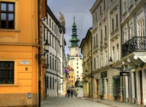 Zábavné outdoorové hry v uliciach Bratislavy od Outdoorgame