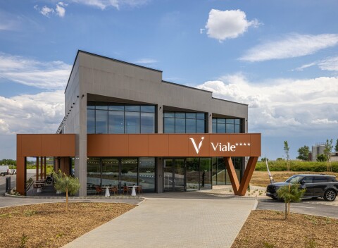 Maďarsko: Vinárska oblasť v 4* Viale Boutique Hoteli Villány s raňajkami či polpenziou, wellness a degustáciou