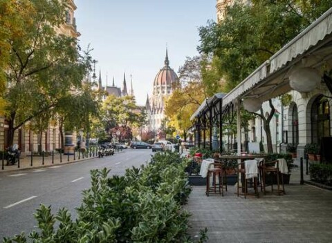 Wellness Hotel Rubin**** v pokojnej zelenej časti Budapešti s bazénom, vírivkou a množstvom sáun