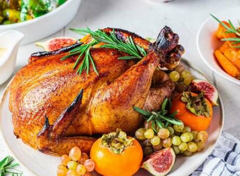 Veľká kuracia alebo rezňová misa pre 6 až 8 osôb v hoteli Divoká Voda v Čunove - platí aj na TAKE AWAY