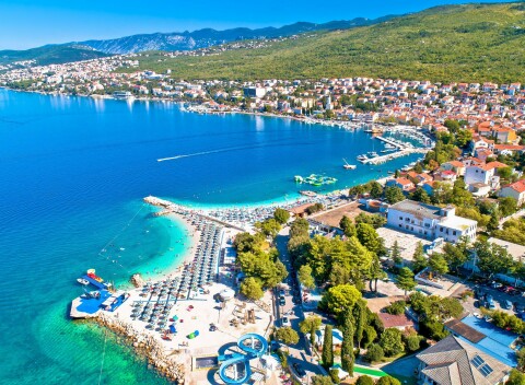 Crikvenická riviéra iba 200 m od pláže v Hoteli Annex Slaven *** s polpenziou + deti do 12 rokov zdarma