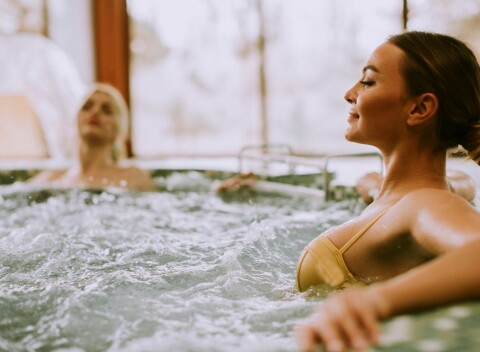 Jizerské hory - Lázně Libverda: 3* Hotel Central s raňajkami/polpenziou a privátnym wellness (vírivka a sauna)