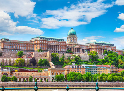 Dovolenka v Budapešti len 5min. chôdze od centra s možnosťou vstupu do kúpeľov či prehliadkou mesta.