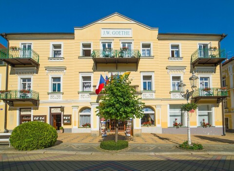 Františkovy Lázně: Spa Hotel Goethe *** s polpenziou, infrasaunou neobmedzene a procedúrami + hudobné večery