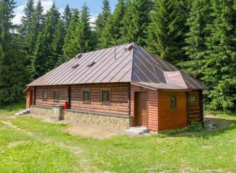 Zrubové chatky Hotela Granit Smrekovica*** v srdci Veľkej Fatry s wellness a polpenziou