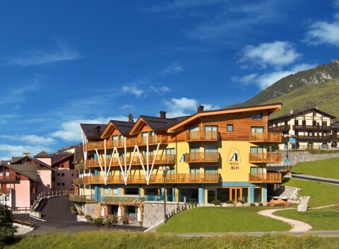 Horská dovolenka v regióne Trentino: Hotel Delle Alpi **** s polpenziou či plnou penziou + wellness a zľava